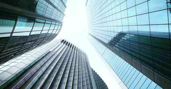 自媒体宣传片怎么制作