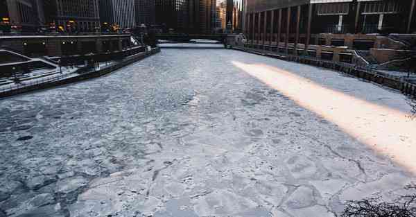 如何制作医生宣传片图片