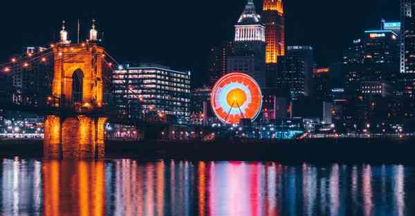 如何制作电子档宣传片_如何制作电子档照片