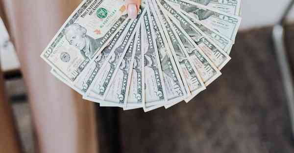 影视宣传片制作费用_影视宣传片制作