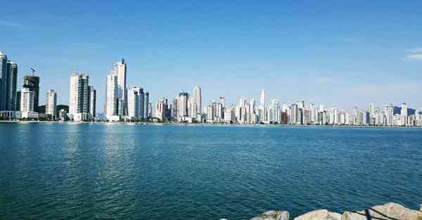 交通法宣传日_交通法规新规