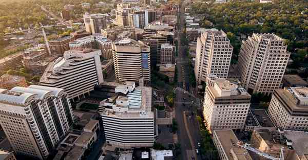 制作环保主题的宣传片