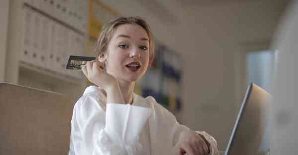 科技感宣传海报_科技感宣传片完整版